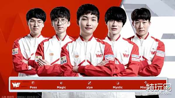 替补席却难 替补席却难