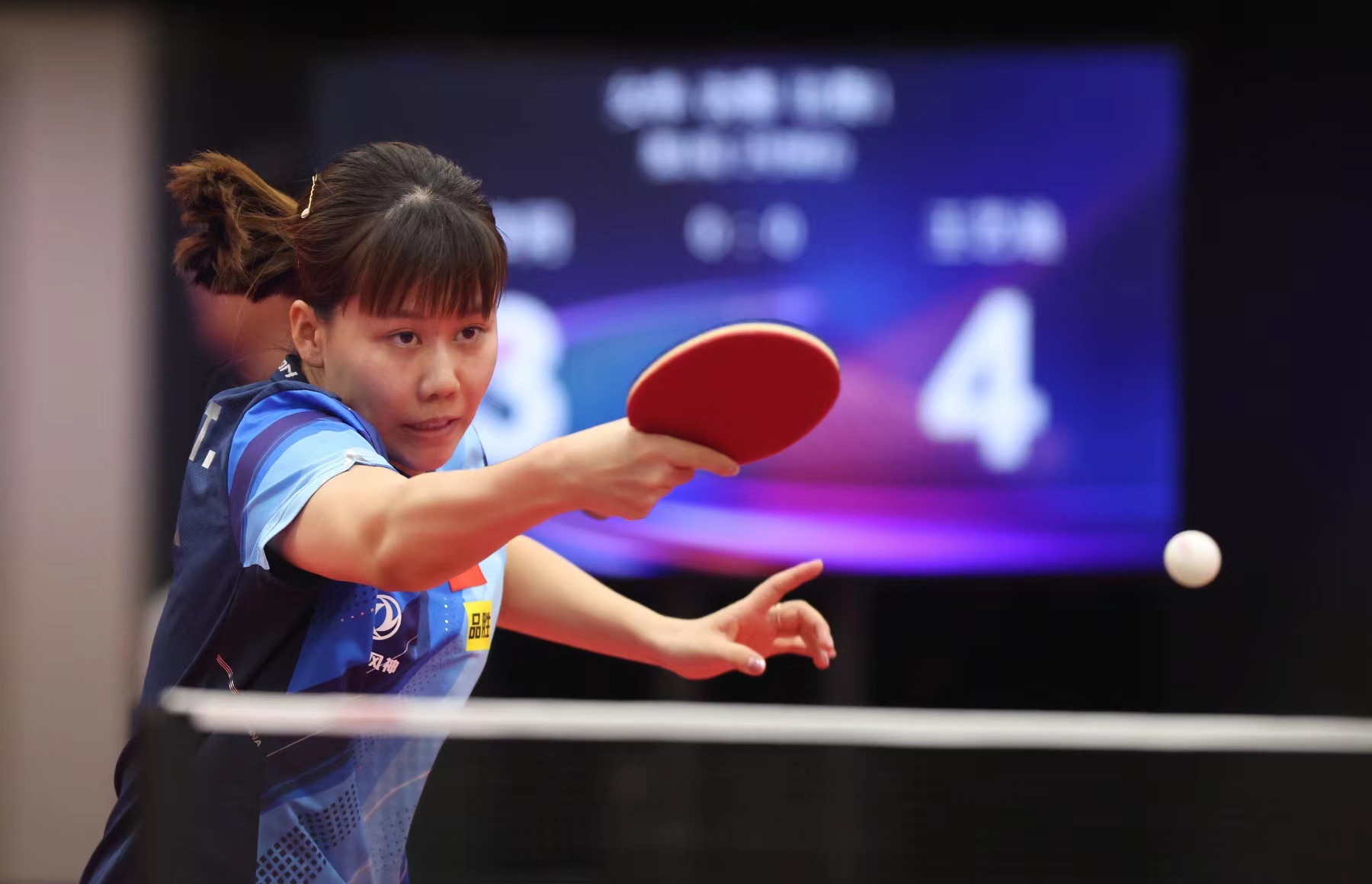 巴萨通过 巴萨通过